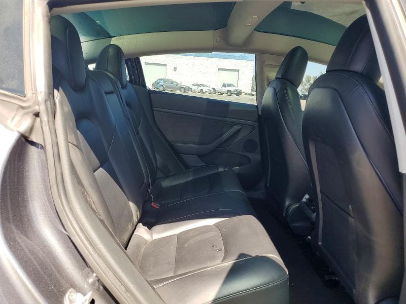 2021 TESLA MODEL 3 10