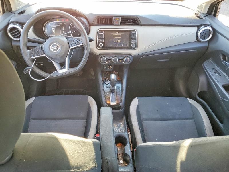 2020 NISSAN VERSA SV 8