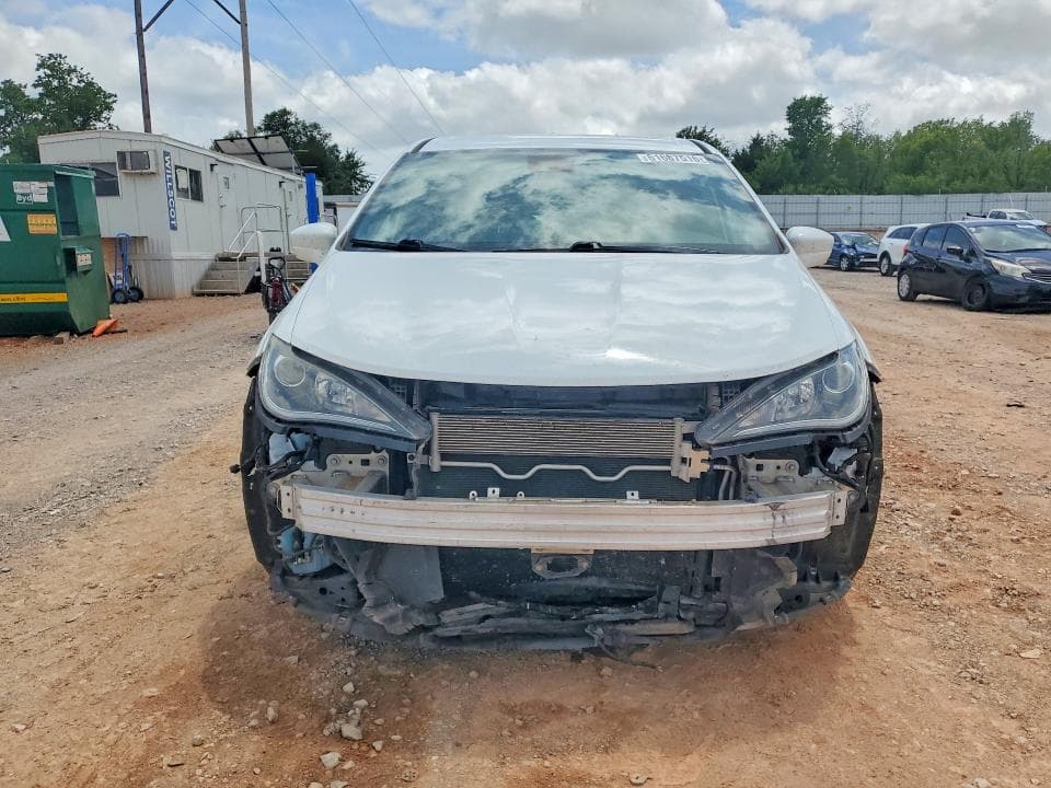 2019 CHRYSLER PACIFICA TOURING PLUS 5