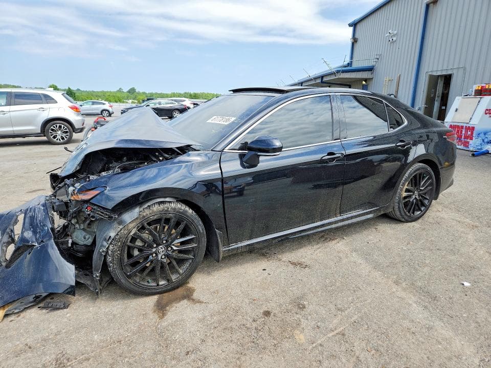 2023 TOYOTA CAMRY XSE - 1