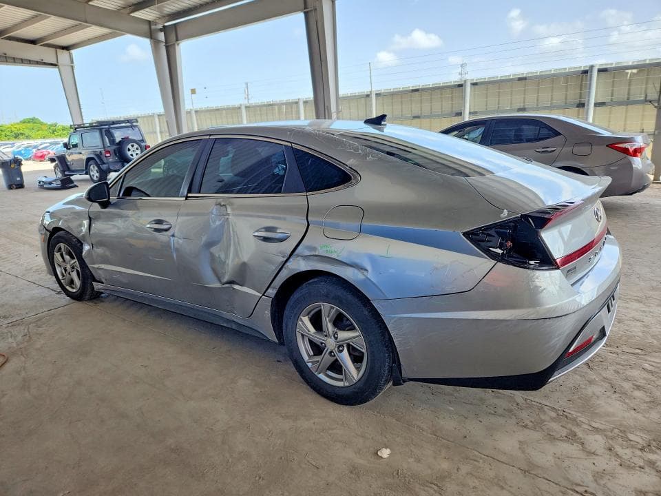 2022 HYUNDAI SONATA SE 2