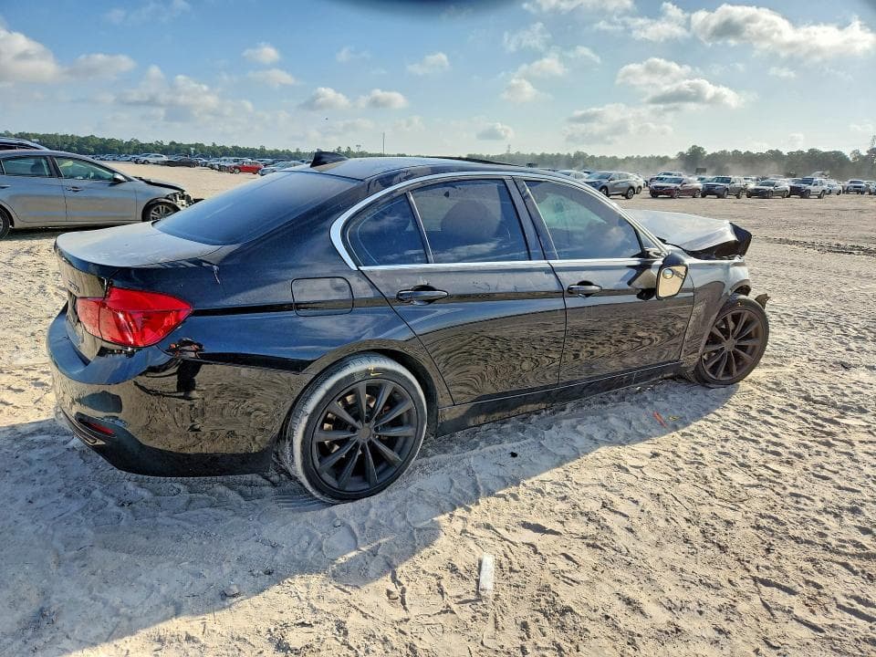2018 BMW 330 XI 3