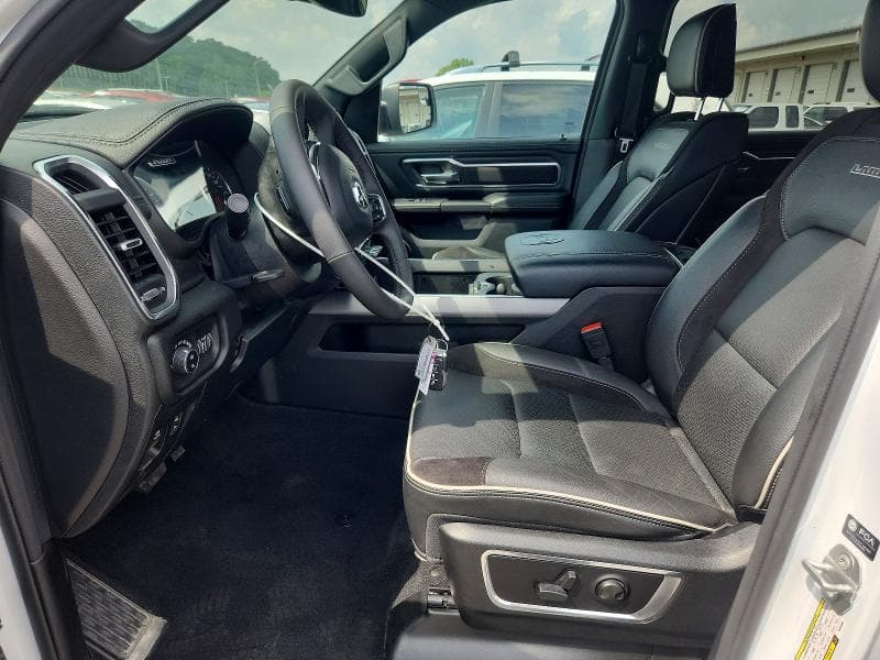 2026 RAM 1500 LARAMIE 7