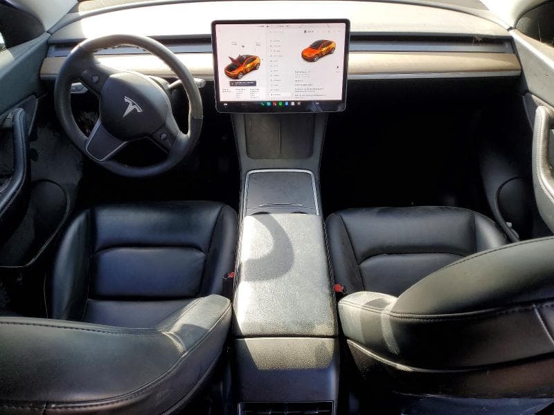 2021 TESLA MODEL Y 8
