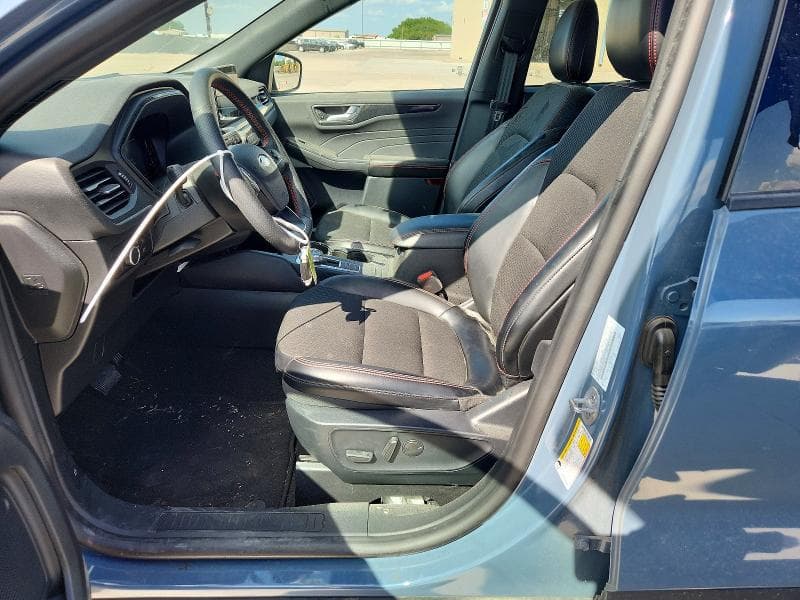 2025 FORD ESCAPE ST LINE 7
