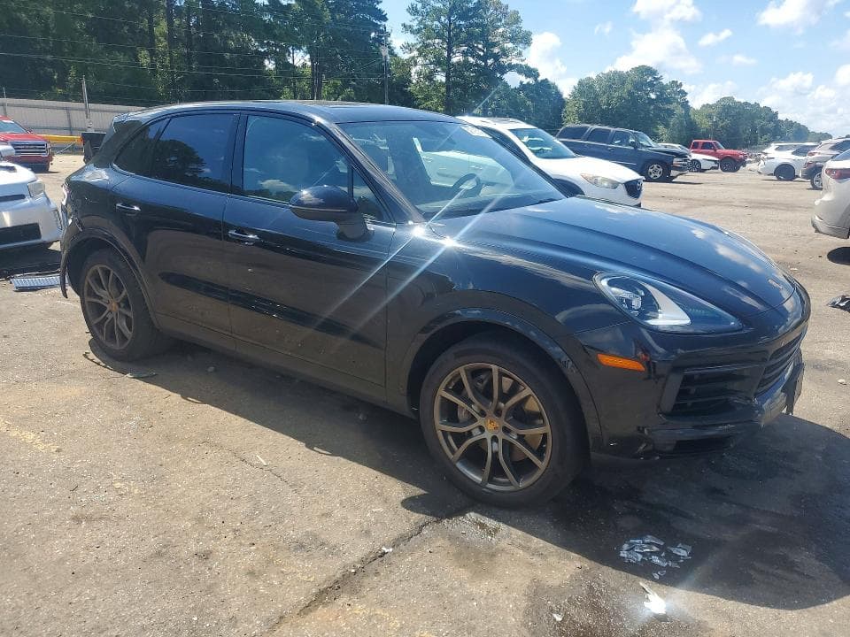 2023 PORSCHE CAYENNE BASE 4