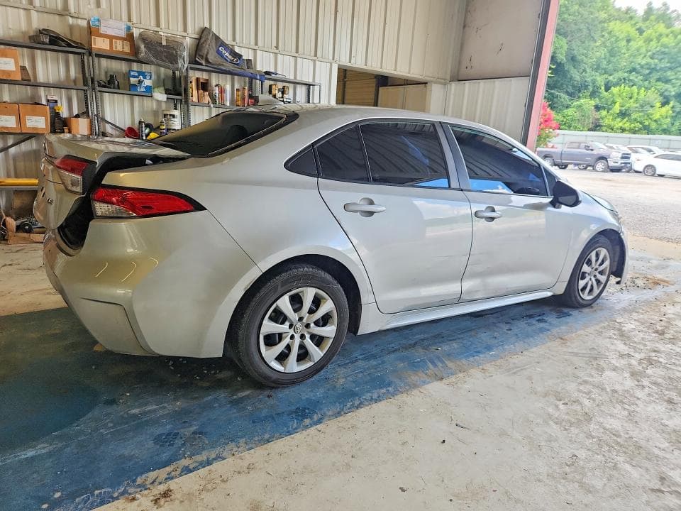 2023 TOYOTA COROLLA LE 3