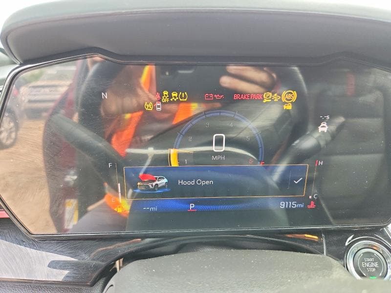 2025 CHEVROLET TRAX 2RS 9