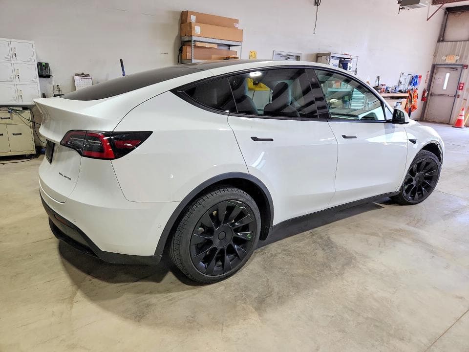 2021 TESLA MODEL Y 3