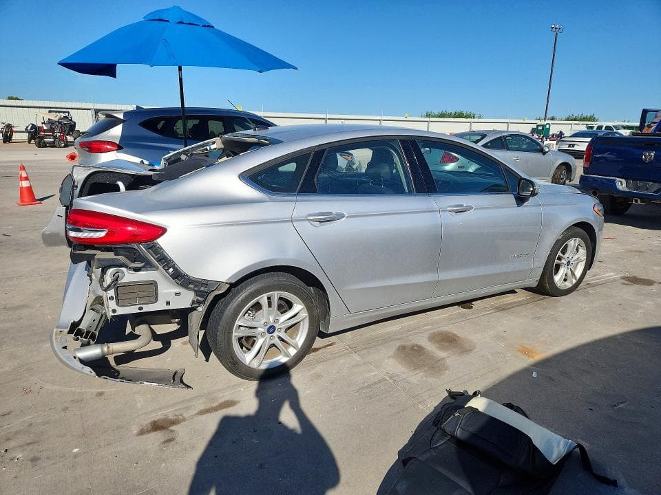 2018 FORD FUSION SE HYBRID 3