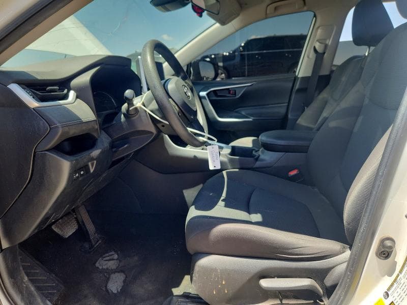 2023 TOYOTA RAV4 LE 7