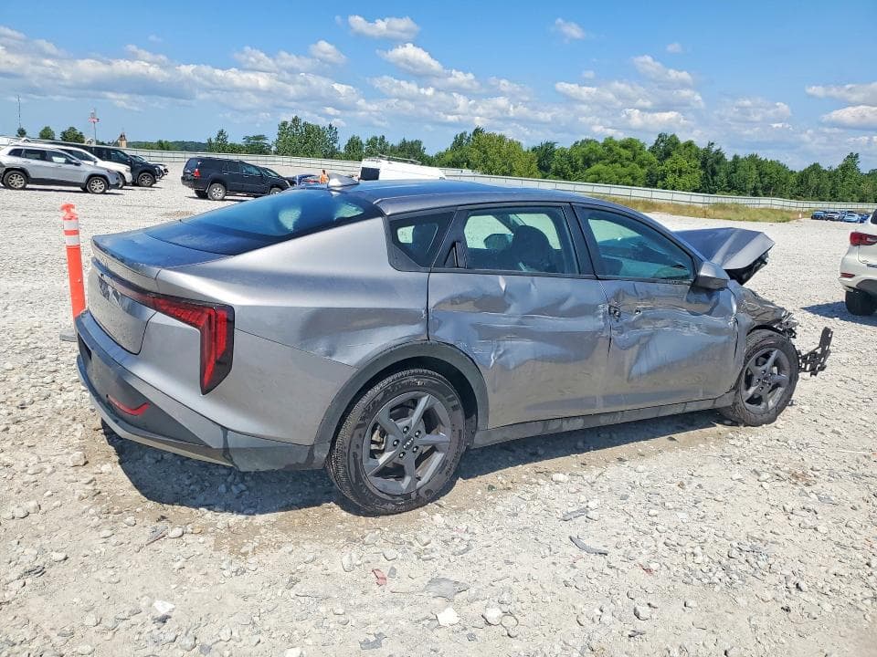 2025 KIA K4 LXS 3