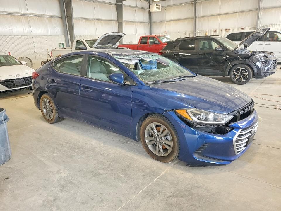 2018 HYUNDAI ELANTRA SEL 4
