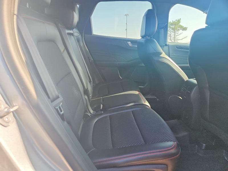 2023 FORD ESCAPE ST LINE 11