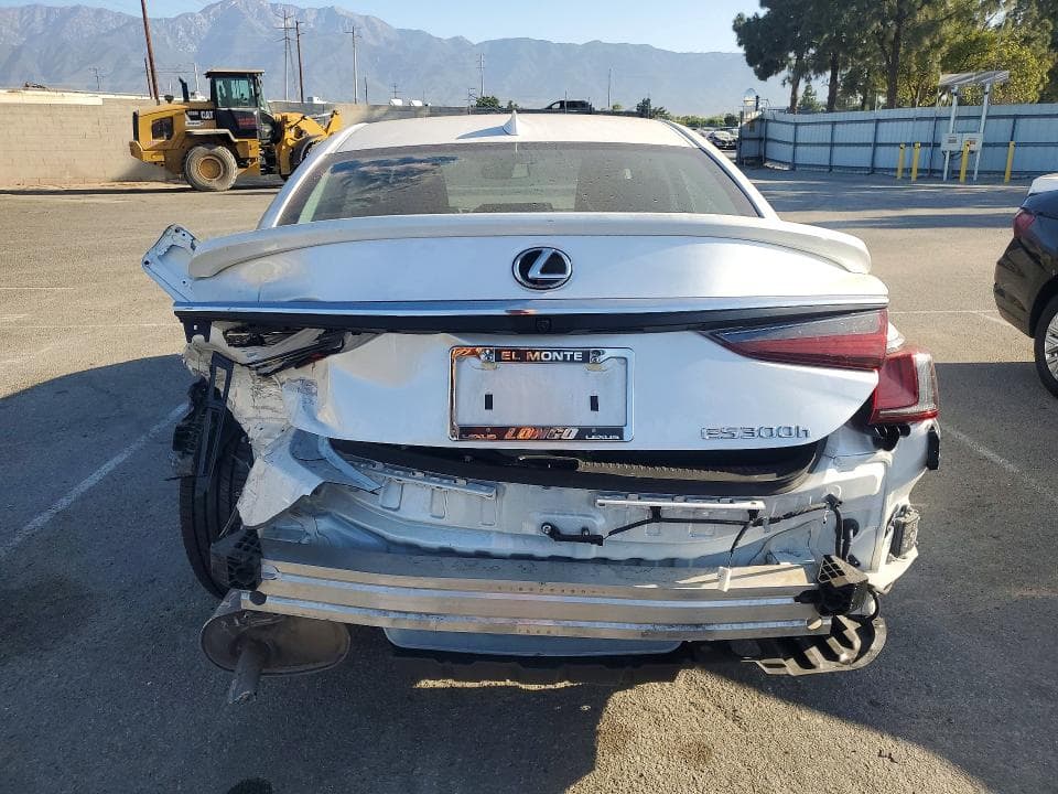 2024 LEXUS ES 300H BASE 6