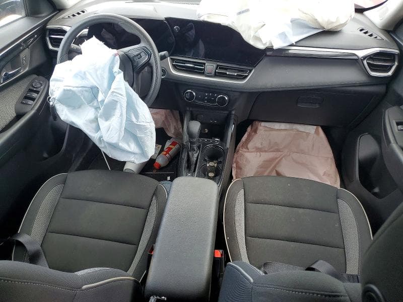 2026 CHEVROLET TRAILBLAZER LS 8