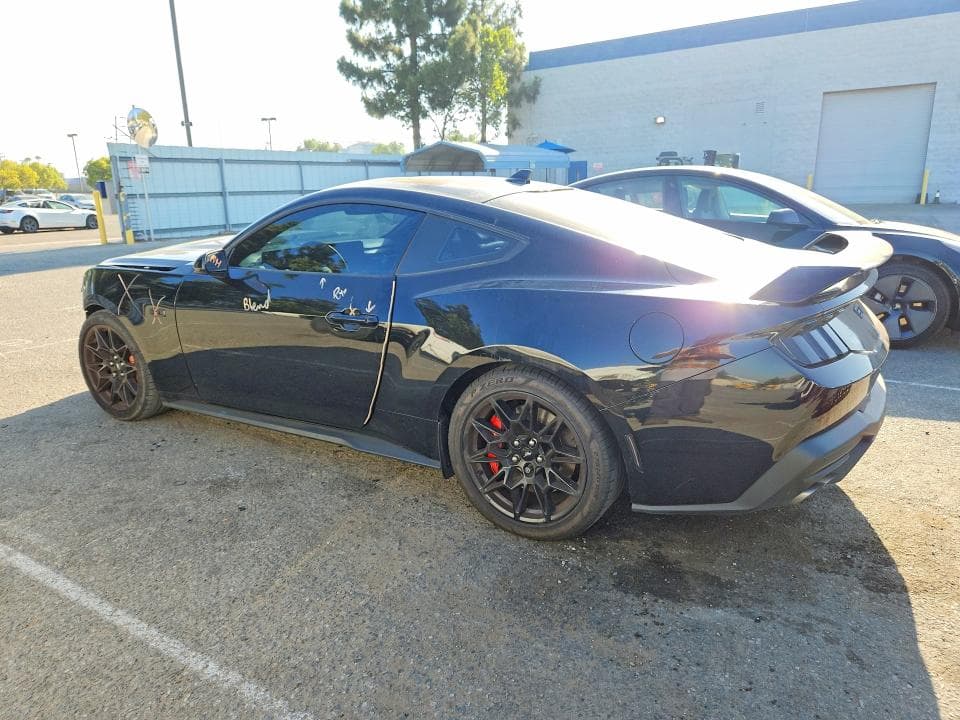 2024 FORD MUSTANG GT 2
