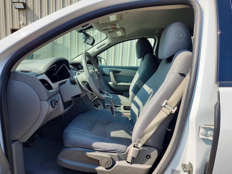 2017 CHEVROLET TRAVERSE LS 7