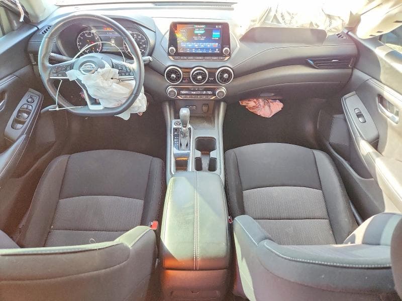 2023 NISSAN SENTRA SV 8