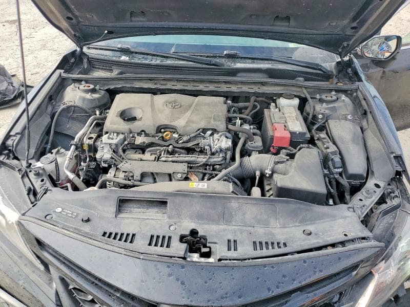 2021 TOYOTA CAMRY SE 11