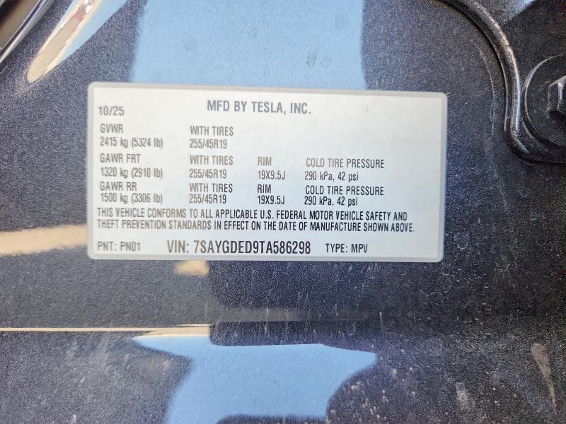 2026 TESLA MODEL Y 12