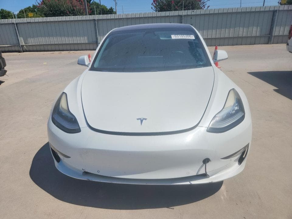 2018 TESLA MODEL 3 5