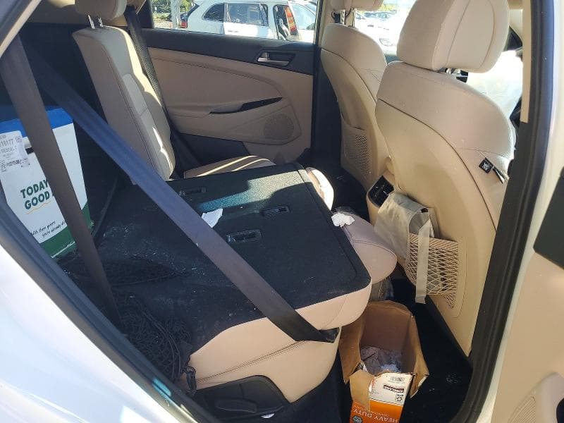 2018 HYUNDAI TUCSON SPORT 11
