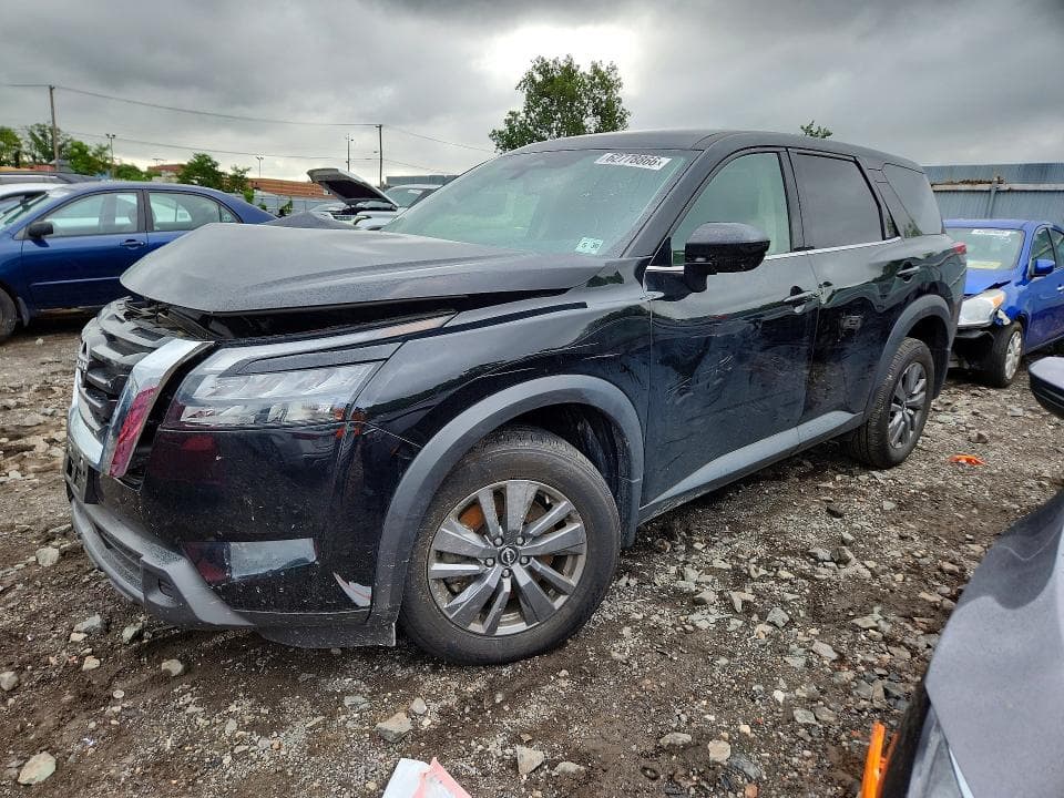 2025 NISSAN PATHFINDER S