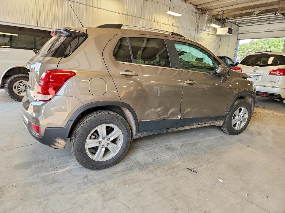 2020 CHEVROLET TRAX 1LT 3