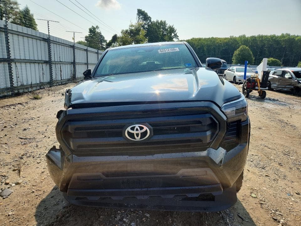 2024 TOYOTA TACOMA SR 5