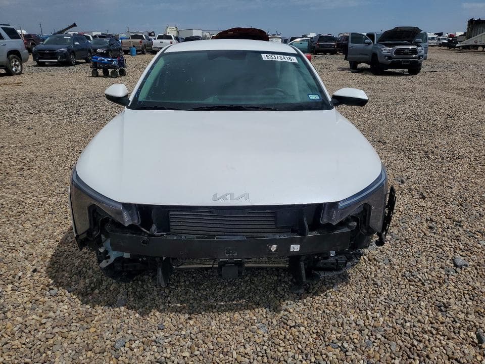 2025 KIA K4 LX 5