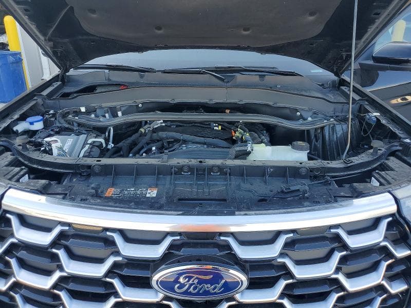 2025 FORD EXPLORER PLATINUM 12