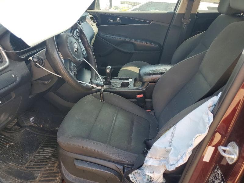 2017 KIA SORENTO LX V6 7