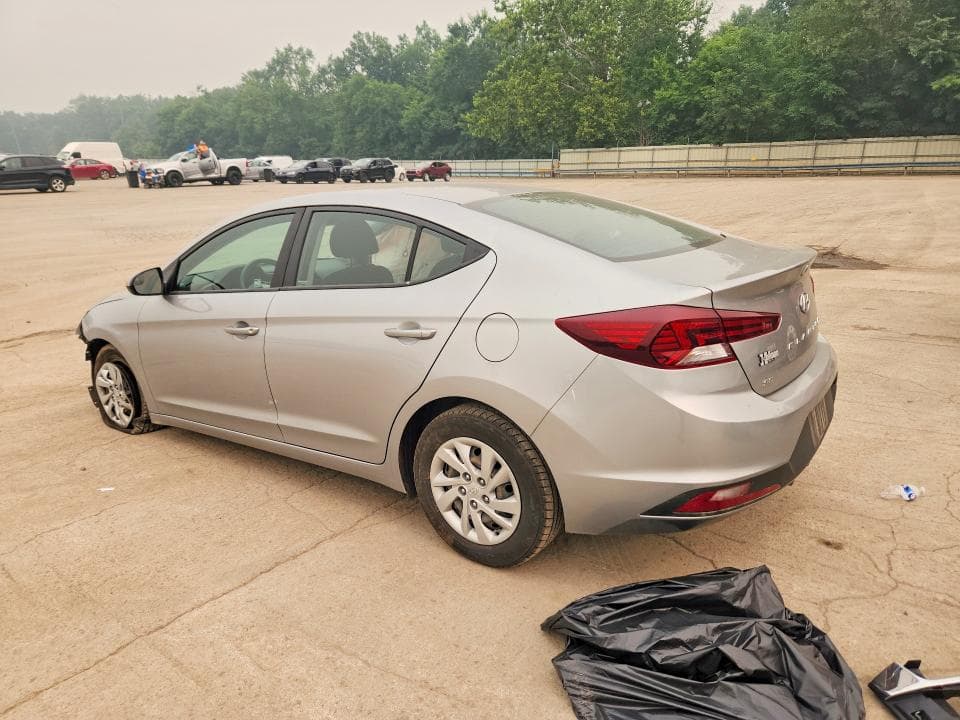 2020 HYUNDAI ELANTRA SE 2