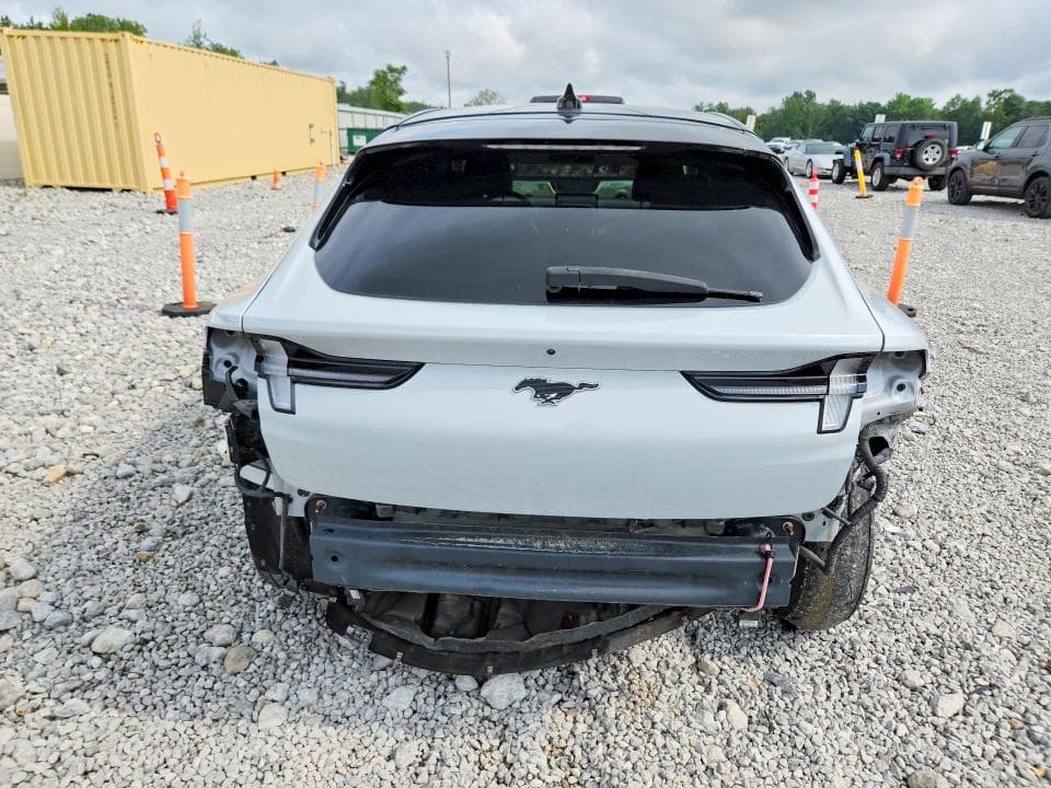 2021 FORD MUSTANG MACH-E PREMIUM 6