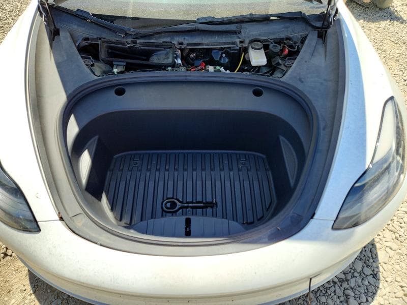 2022 TESLA MODEL 3 11