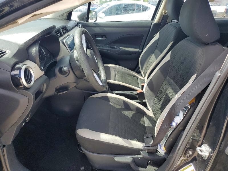 2021 NISSAN VERSA SV 7