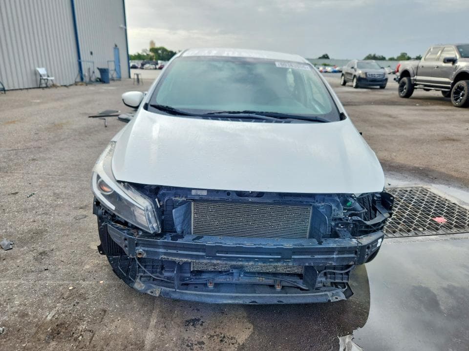 2017 KIA FORTE LX 5