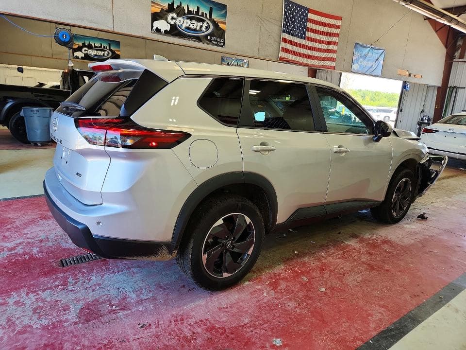 2025 NISSAN ROGUE SV 3