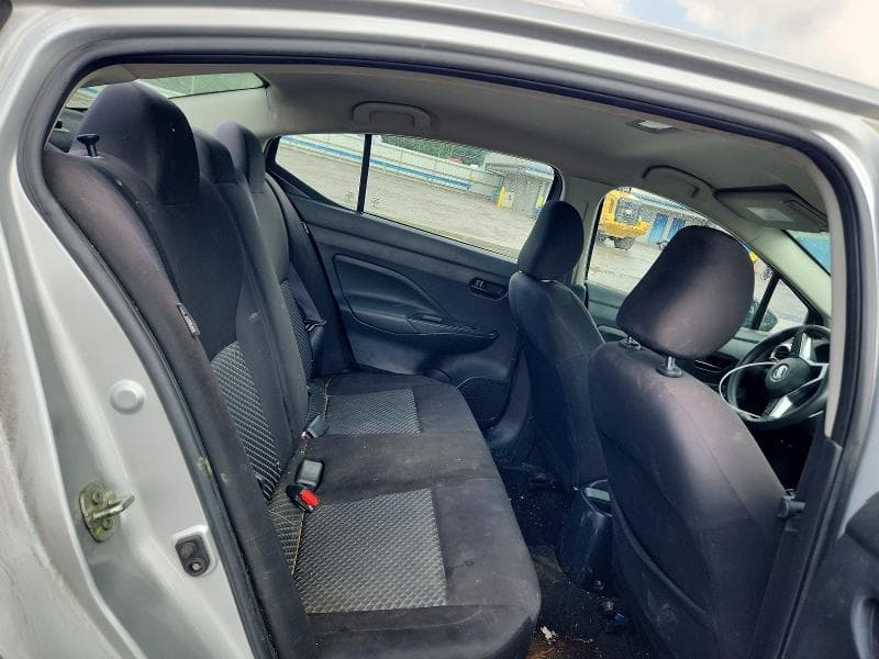 2021 NISSAN VERSA S 10
