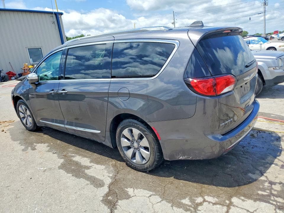 2017 CHRYSLER PACIFICA EHYBRID PLATINUM 2