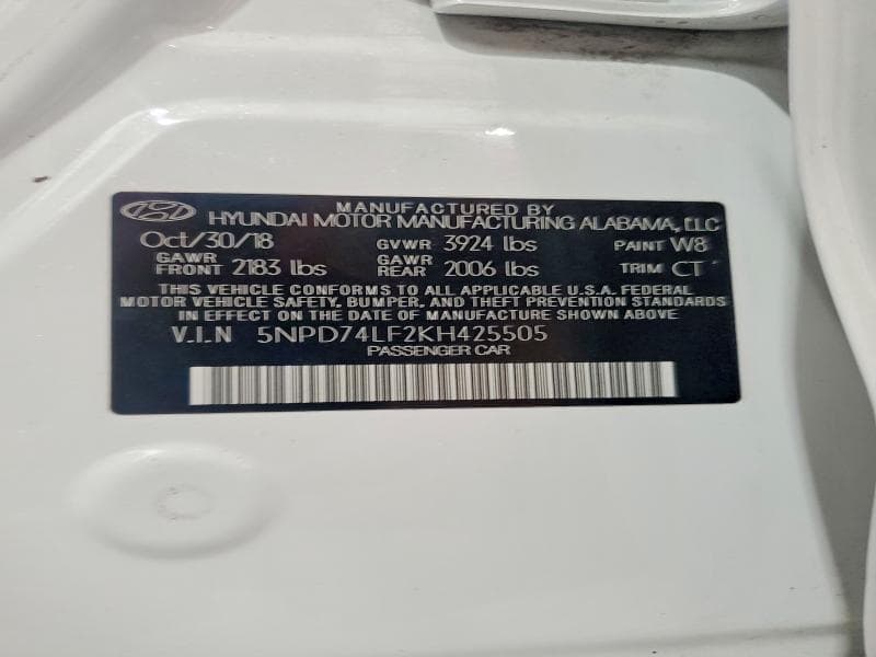 2019 HYUNDAI ELANTRA SE 12