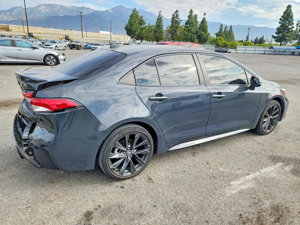2024 TOYOTA COROLLA SE 3