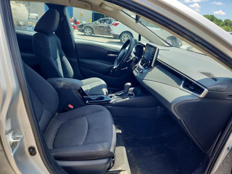 2021 TOYOTA COROLLA LE 7