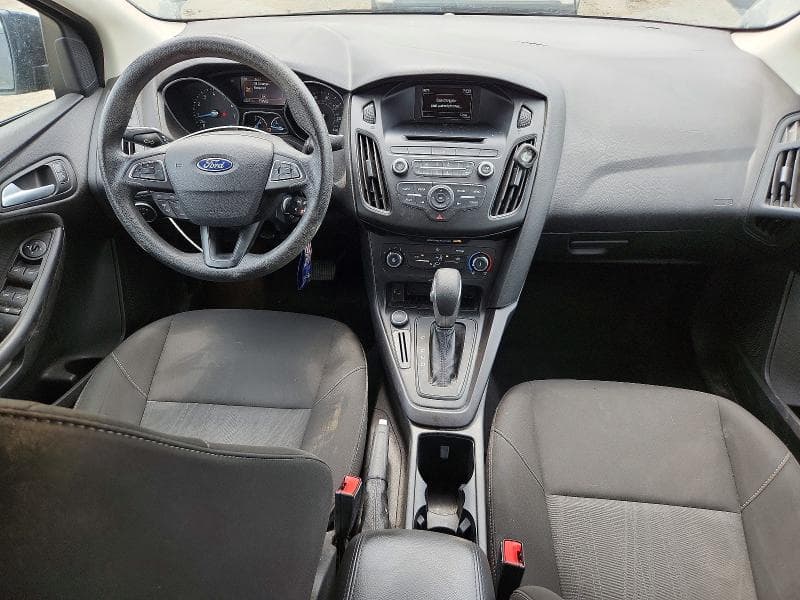 2017 FORD FOCUS SE 8