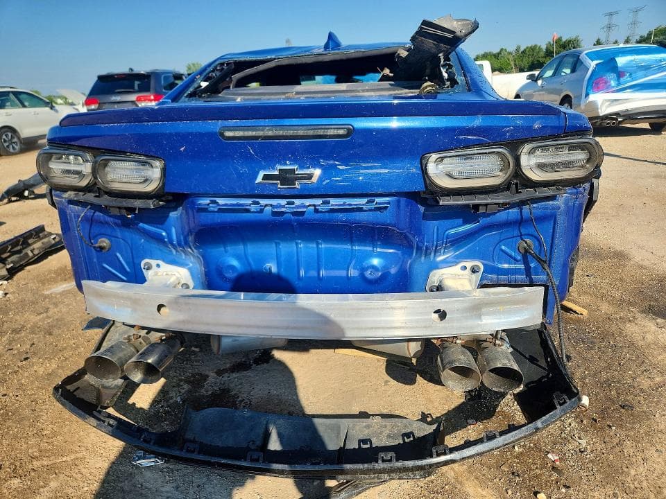 2019 CHEVROLET CAMARO LS 6