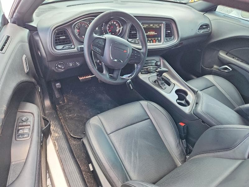 2023 DODGE CHALLENGER SXT 8
