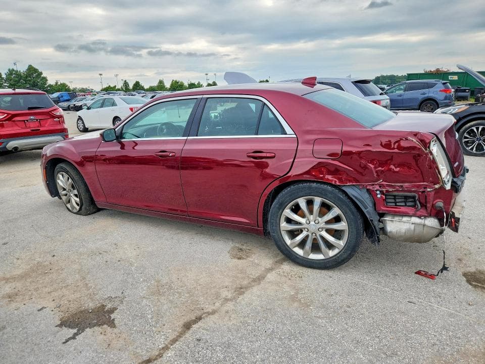 2018 CHRYSLER 300 TOURING 2