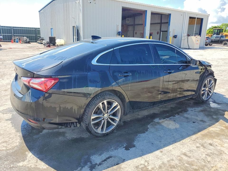 2021 CHEVROLET MALIBU LT 3