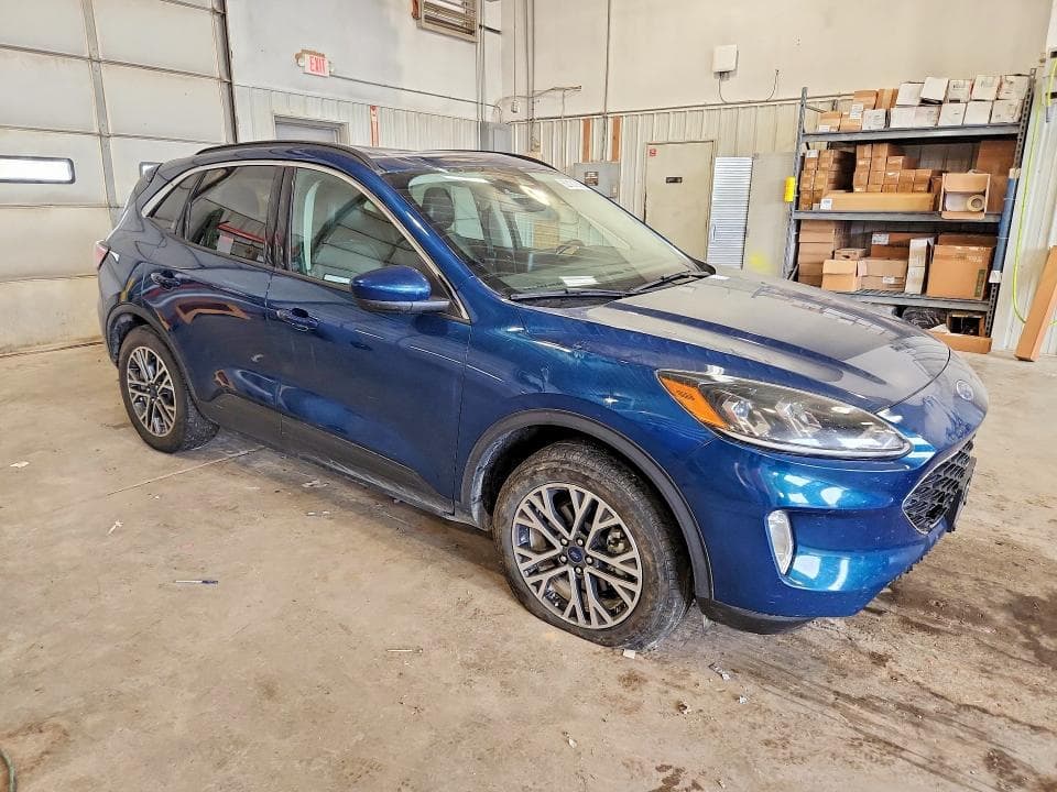 2020 FORD ESCAPE SEL 4